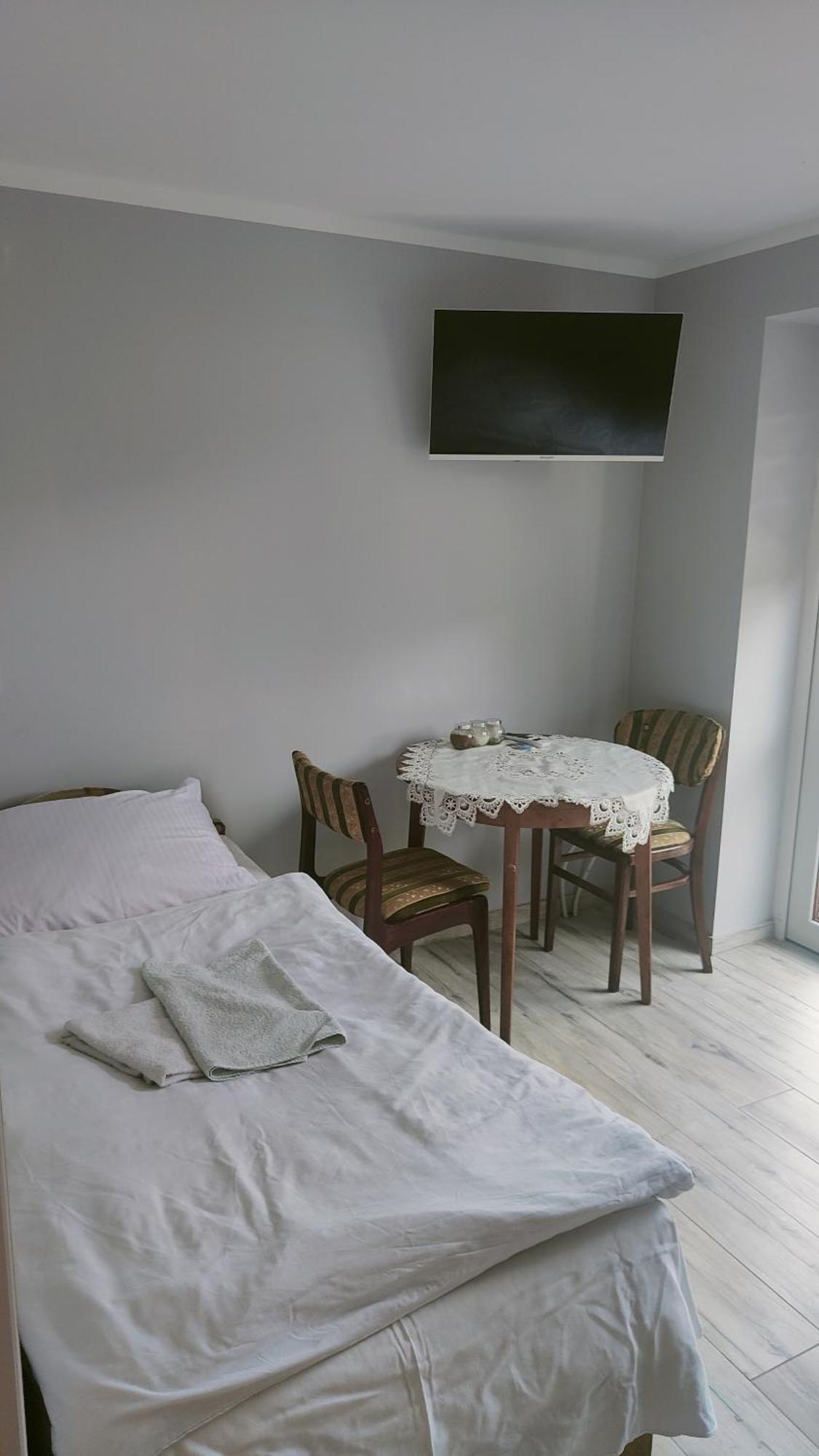 Pokoje Mira Torzym Bagian luar foto